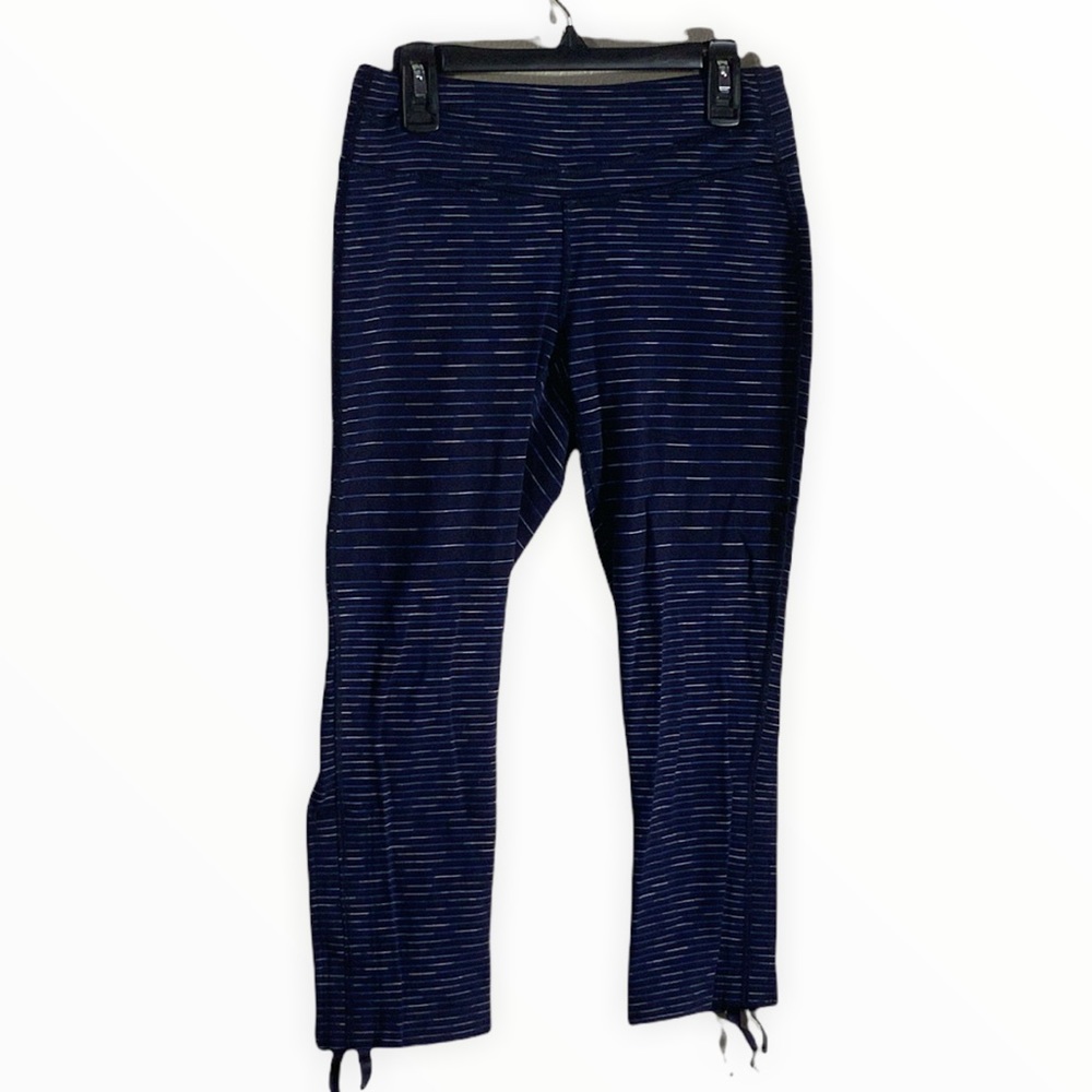 Blue Capri leggings
